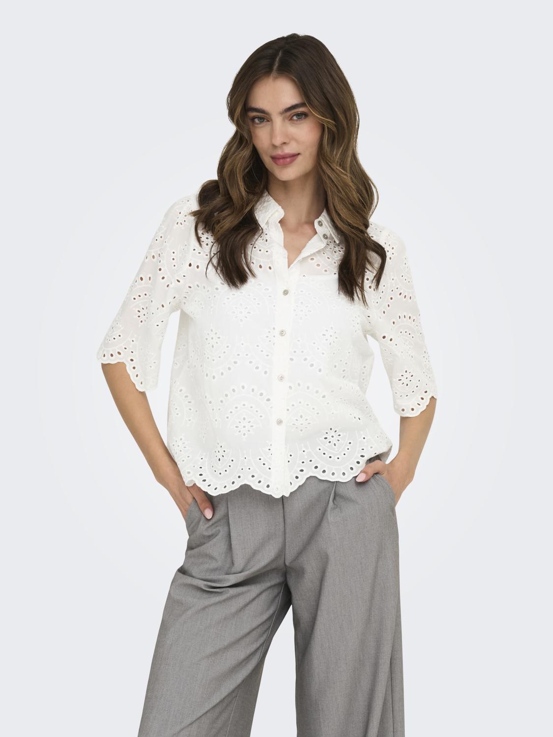 model_shot-front